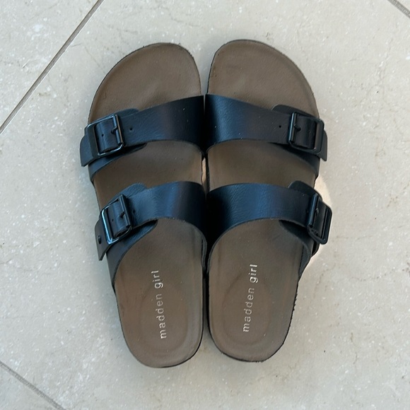Madden Girl Brando slide sandals - Picture 2 of 2